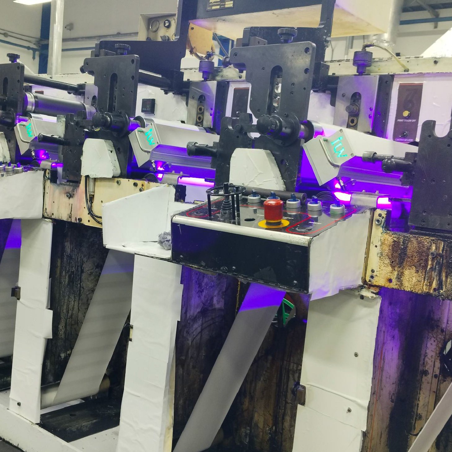 The Science Behind LED Curing Systems: How It Works in Printing - IUV ...