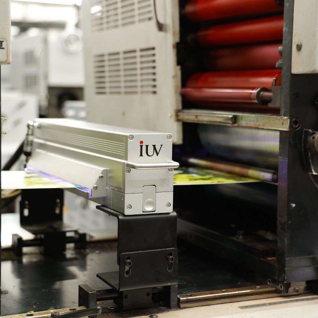 How LED UV Curing Systems Enhance Workflow in Digital-Flexo Hybrid Printing
