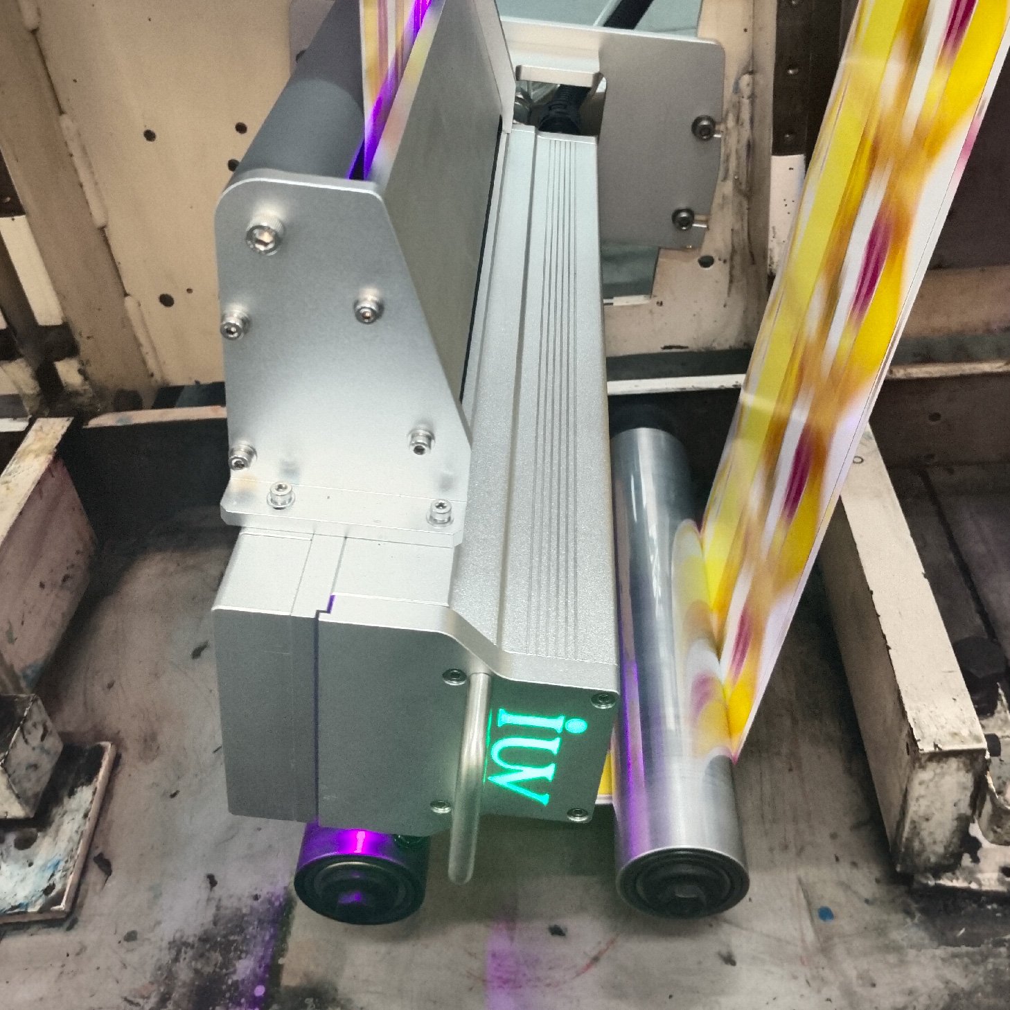 Retrofitting Conventional UV Presses with LED UV Curing Systems - IUV ...